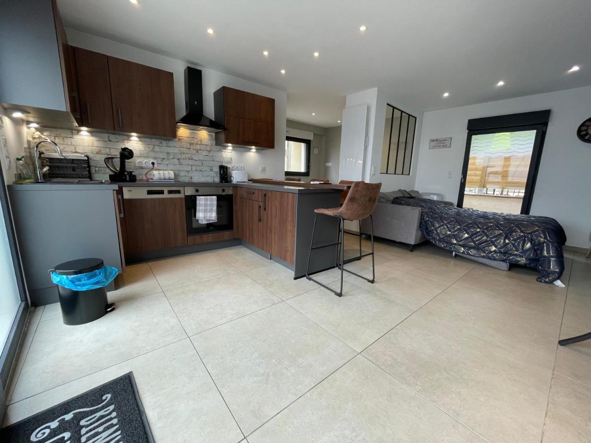 Studio Loft Du Lac Avec Terrasse Avec Vue Sur Le Lac Et La Motte Vaivre-et-Montoille Exterior foto